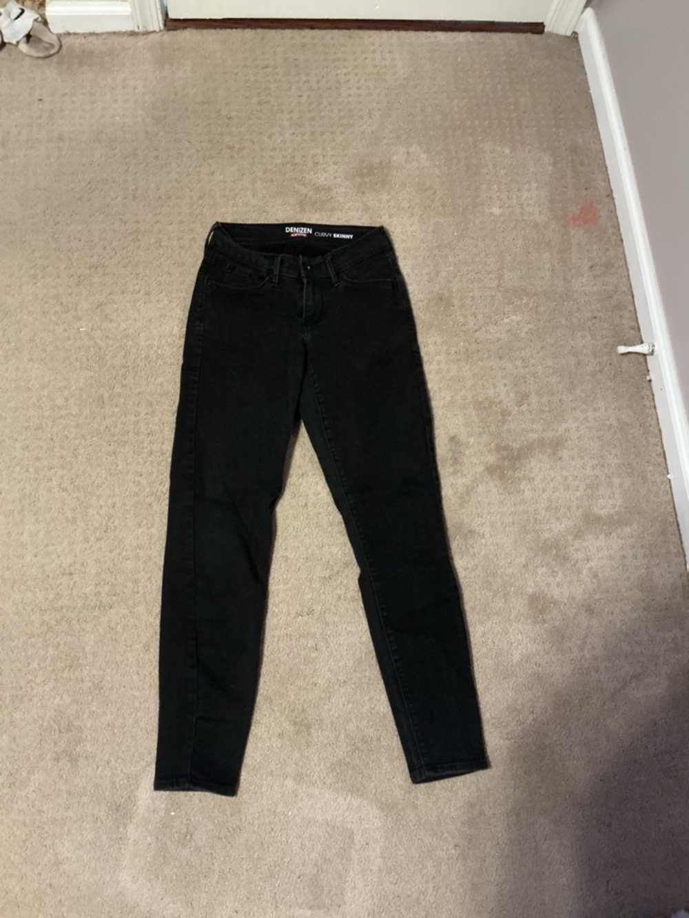 Denizen from Levi's Women's Black Skinny Jeans — High-Rise Fit